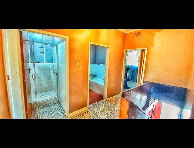 4 BEDROOM TOWNHOUSE FOR SALE IN POLOKWANE CENTRAL